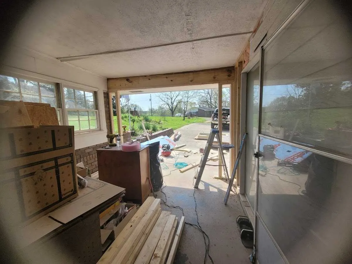 Air movers and dehumidifier for Drying & Dehumidification in Ottawa